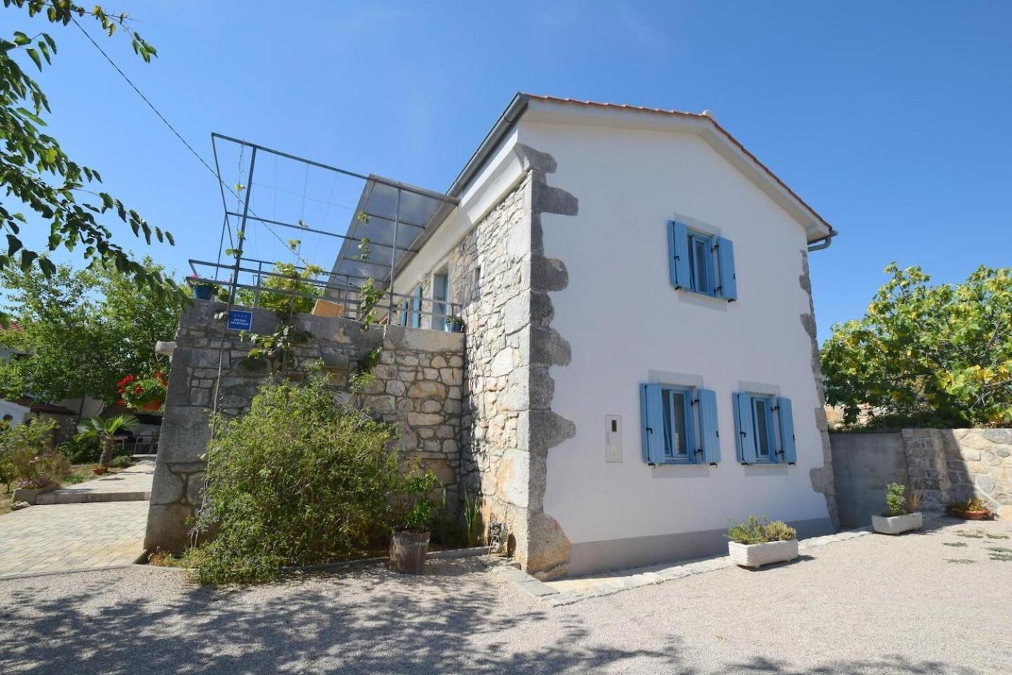 Apartments Insula Insule - Rustic & Peaceful Skrbcici ภายนอก รูปภาพ